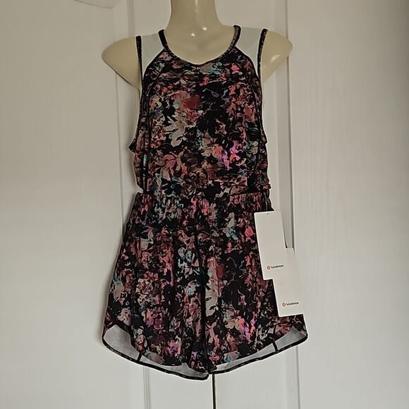 Lululemon Sculpt Tank Top & Trank MR Short 5" Lined Size 4 Black/ Pink - Picture 1 of 16